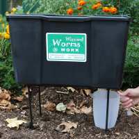 Wizzard Worms - Wiz Worm Farm - a complete compact Wormery